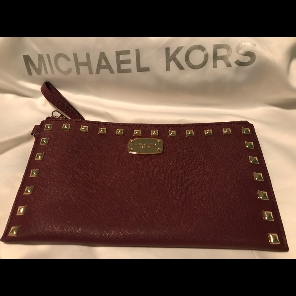 Michael Kors Wristlet